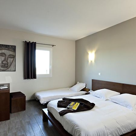 Le Ya'Tis Hotel Saint-Laurent-des-Arbres Ngoại thất bức ảnh